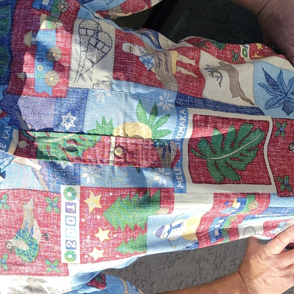 VTG Reyn Spooner Christmas Hawaiian Shirts NWT - Picture 4 of 7